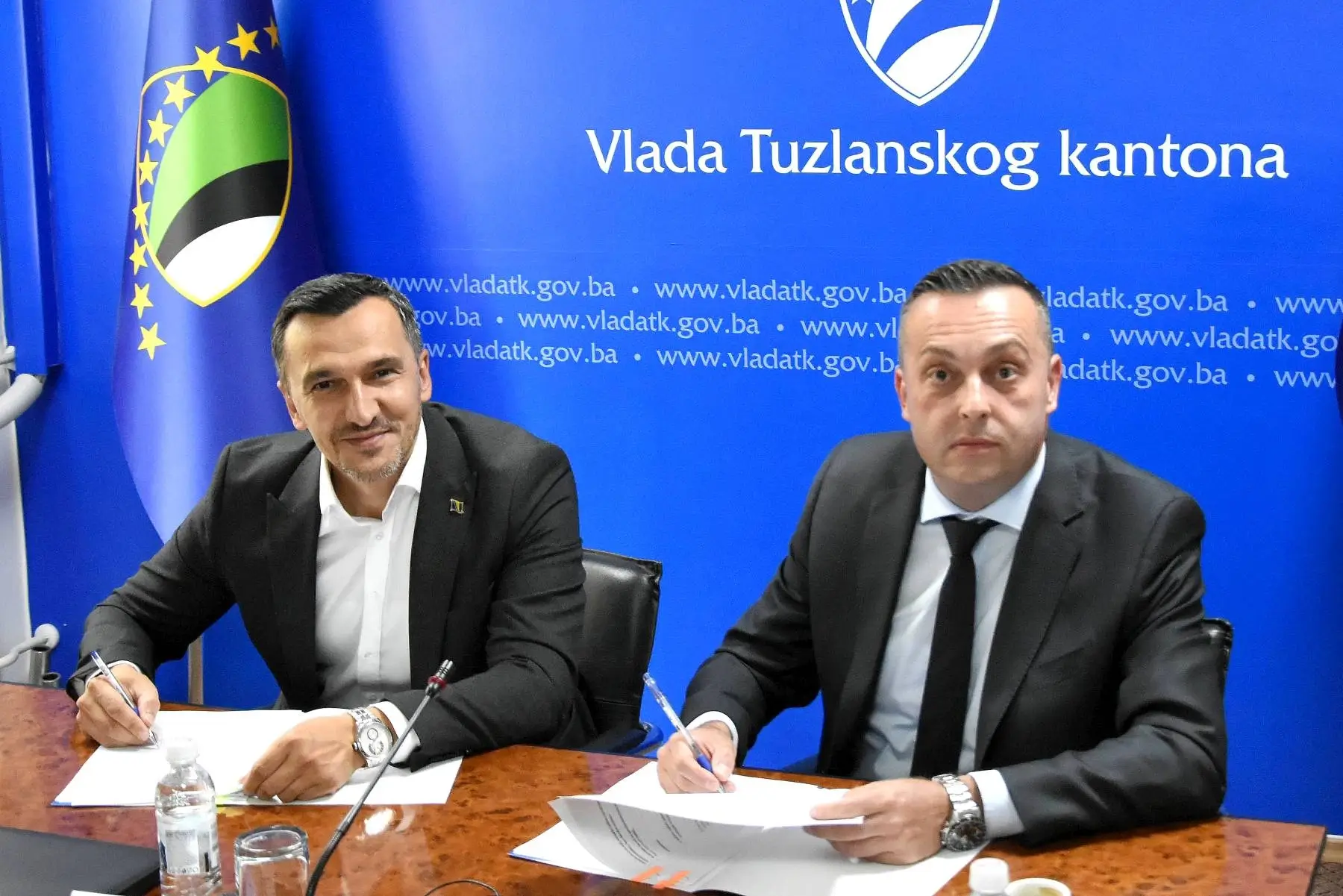 Potpisan Sporazum, 39.043 penzionera će od Vlade TK dobiti po 100 KM